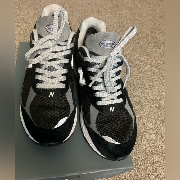 New Balance 2002r Gore-tex size 9 - Picture 3 of 8